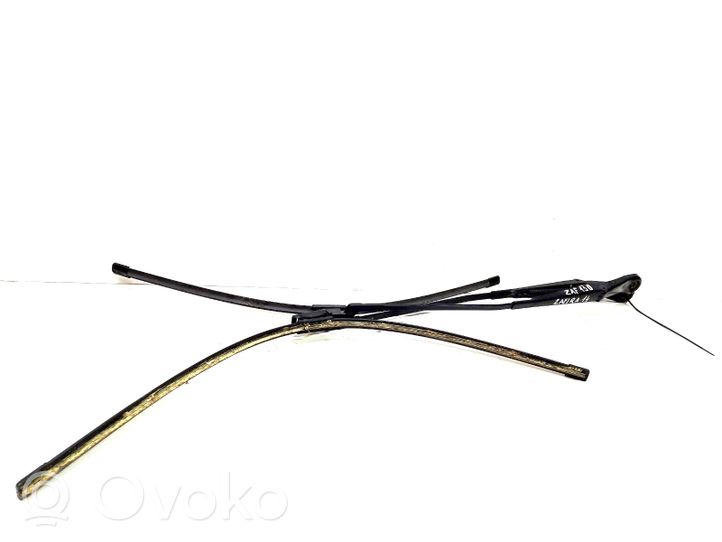 Opel Zafira C Windshield/front glass wiper blade 