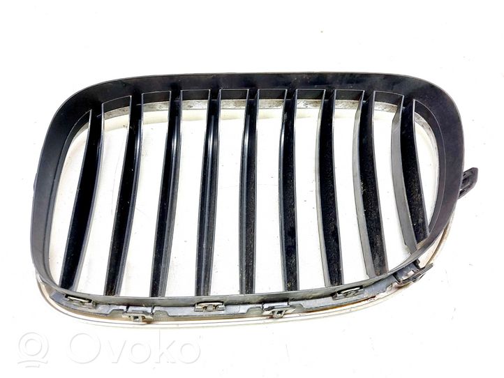 BMW 7 F01 F02 F03 F04 Maskownica / Grill / Atrapa górna chłodnicy 51137295298