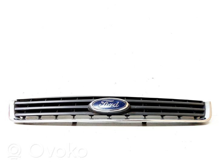 Ford Kuga I Grille calandre supérieure de pare-chocs avant 8V41R7081A