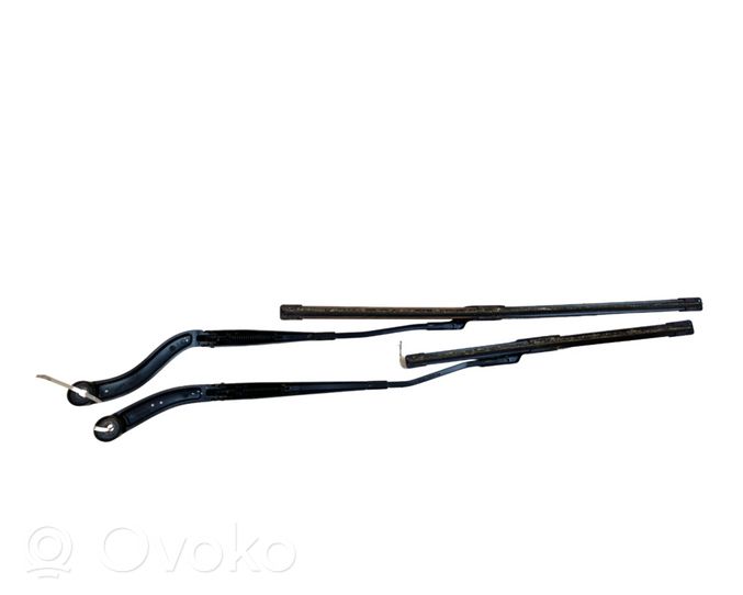 Ford Ranger Windshield/front glass wiper blade EB3B17C495AA