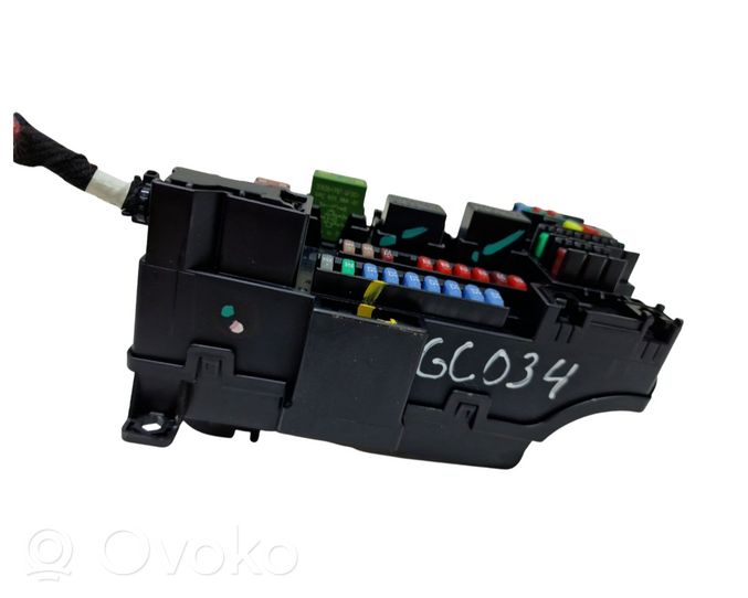 Opel Mokka Fuse module 130441445