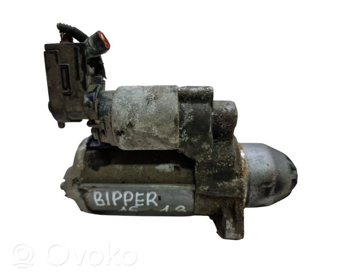 Peugeot Bipper Käynnistysmoottori 0001172401