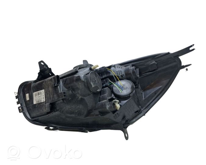 Renault Clio IV Phare frontale 010330748