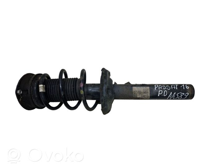 Volkswagen PASSAT B8 Front shock absorber with coil spring 3Q0413031BN