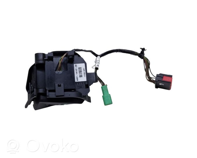 Ford Focus Pulsanti/interruttori sul volante AM5T14K147DB