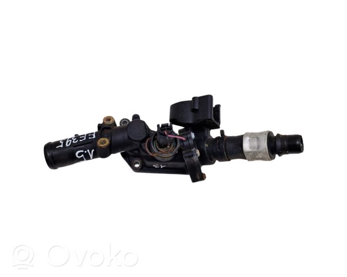 Nissan Juke I F15 Termostaatin kotelo 110609813R