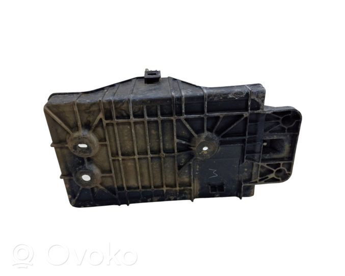 Mazda CX-5 Boîte de batterie KE7056041