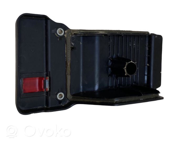 Volvo S90, V90 Coperchio/tappo della scatola vassoio della batteria 31651455