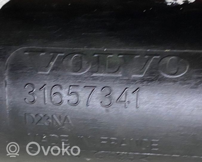 Volvo V60 Turboahtimen ilmanoton letku 31657341