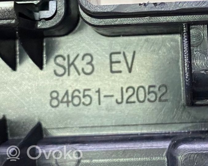 KIA Soul Ramka drążka zmiany biegów 84651J2052