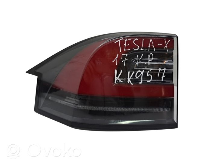 Tesla Model X Lampa tylna 103433400B