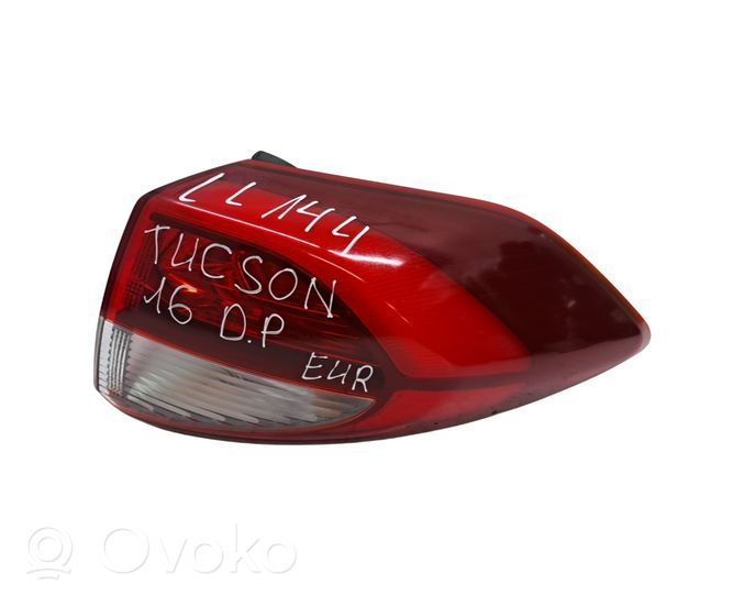 Hyundai Tucson TL Rear/tail lights 92402D3