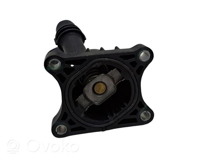 Volvo XC90 Termostaatin kotelo 3181814027