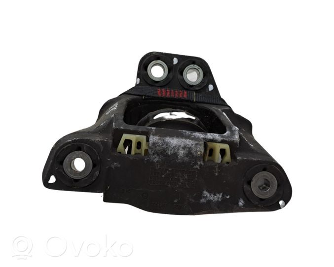 Volvo XC90 Engine mount bracket 31686885