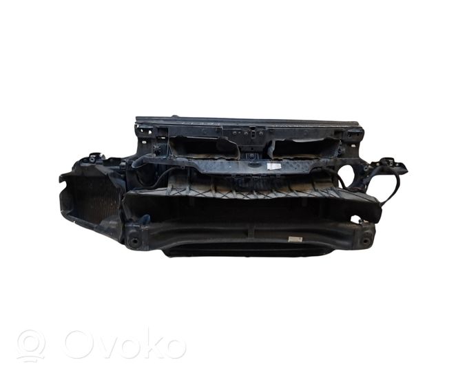 Volkswagen Touareg II Set del radiatore 7P0121203H