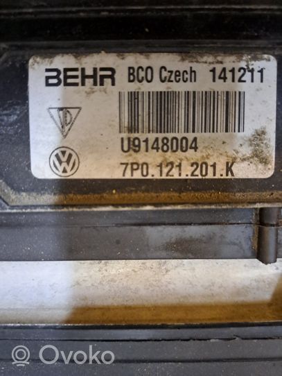 Volkswagen Touareg II Radiatorių komplektas 7P0121203H