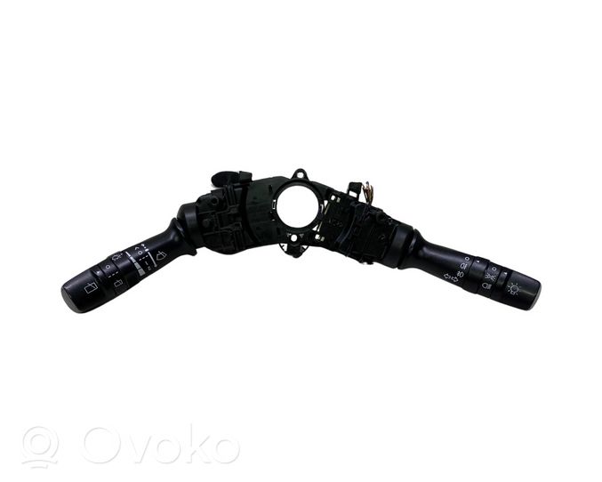 Hyundai ix35 Interruptor/palanca de limpiador de luz de giro 934202K560