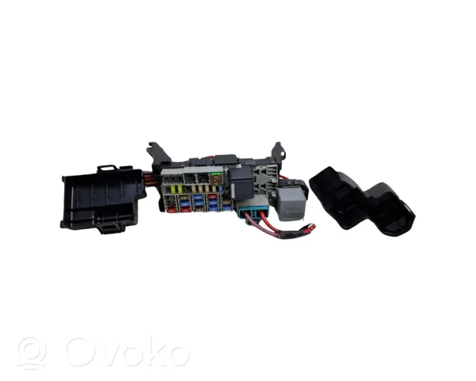 Volvo XC60 Module de fusibles 31300187