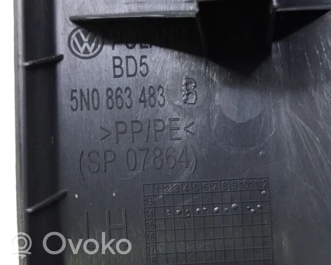 Volkswagen Tiguan Priekšējā sliekšņa dekoratīvā apdare (iekšējā) 5N0863483B