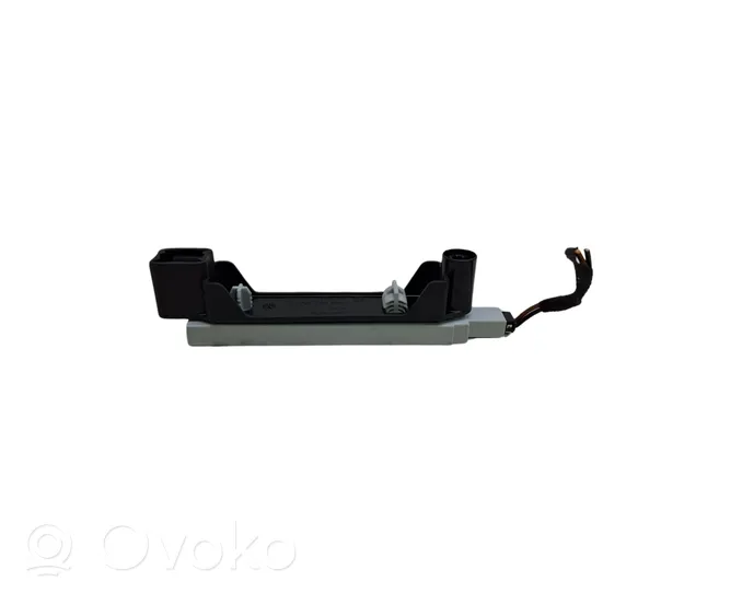 Volkswagen Jetta VI Antenos stiprintuvas 5K0962283