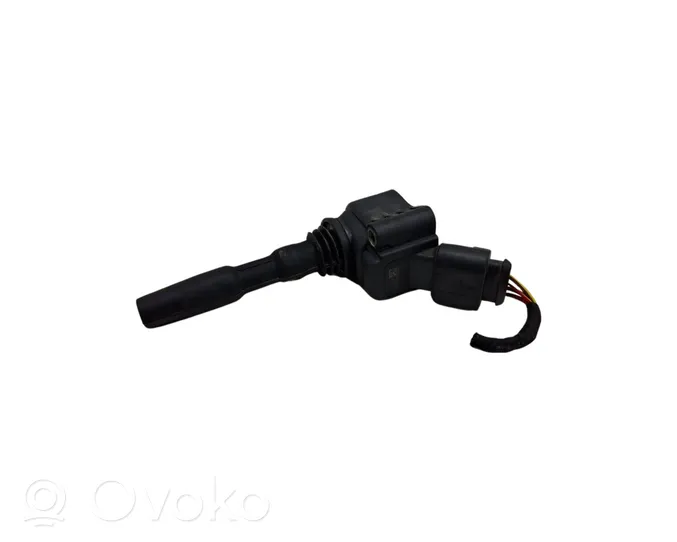 Volkswagen Jetta VI High voltage ignition coil 04E905110B