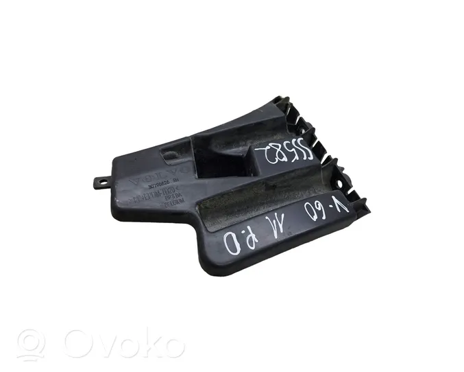 Volvo V60 Staffa di rinforzo montaggio del paraurti anteriore 30796626