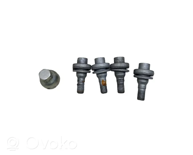 Citroen C4 III e-C4 Dadi antifurto e blocco ruota 