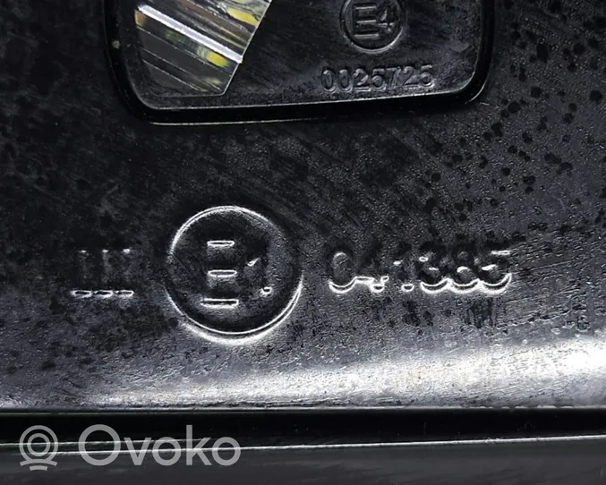 Mercedes-Benz CLS C257 Elektryczne lusterko boczne drzwi przednich 041385