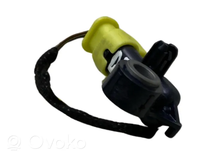 Audi A4 S4 B9 Czujnik uderzenia Airbag 4M0959643011