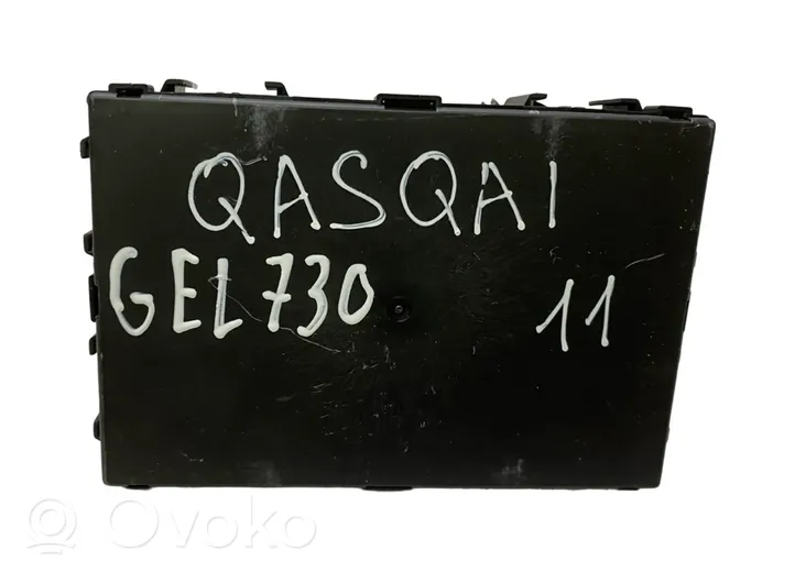 Nissan Qashqai Komforto modulis 284B2