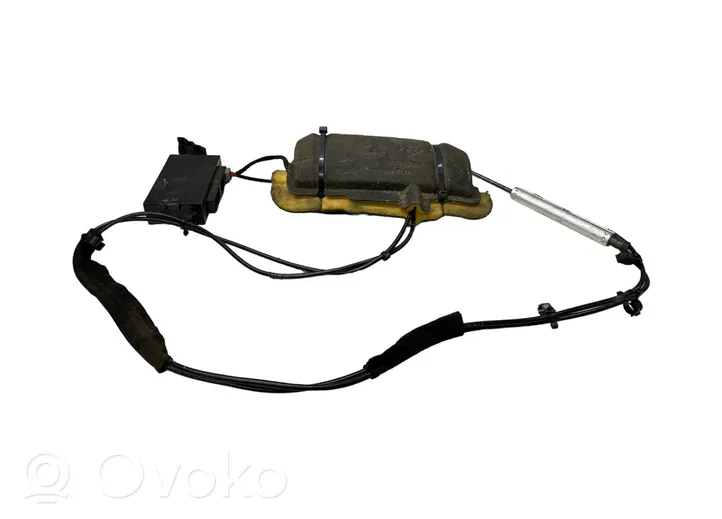 Volvo V70 Kit idraulico del portellone posteriore 30716759