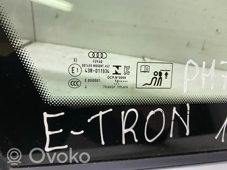 Audi e-tron Finestrino/vetro retro 4KE845297D