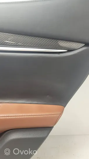 Maserati Ghibli Takaoven verhoilu 06700189520