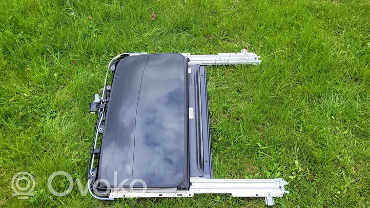 Subaru Outback (BS) Sunroof glass 