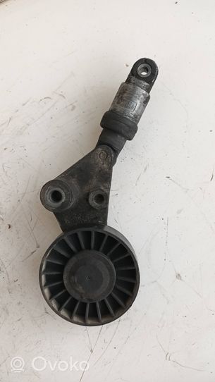 Opel Signum Riemenspanner Spannrolle Lichtmaschine 