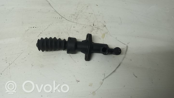 Peugeot 307 Główny cylinder sprzęgła PA66GF35