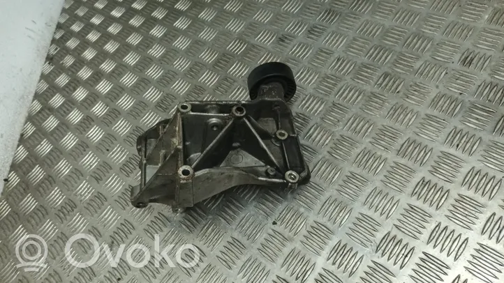 Citroen C5 Variklio tvirtinimo kronšteinas 9643834880