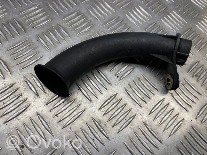 Volkswagen Polo III 6N 6N2 6NF Intake resonator 028129617