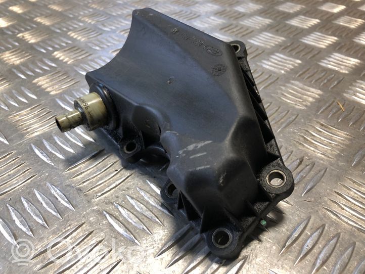 Ford Focus Valvola di sfiato 98MF6A783AF