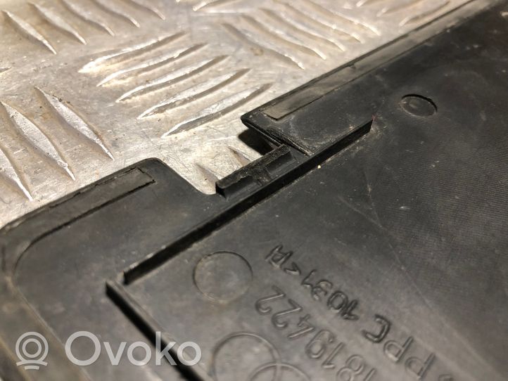 Audi A6 S6 C5 4B Coperchio/tappo della scatola vassoio della batteria 4B1819422