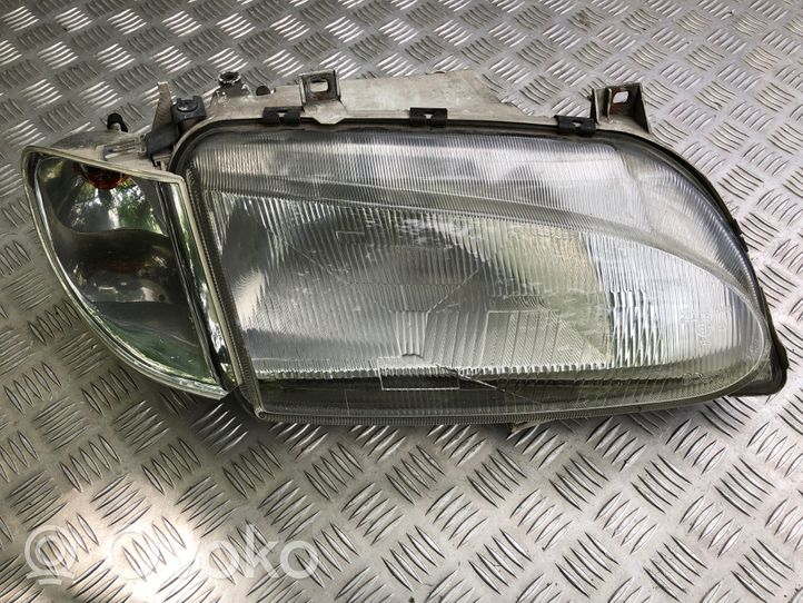 Ford Galaxy Lampa przednia 7M1941036A