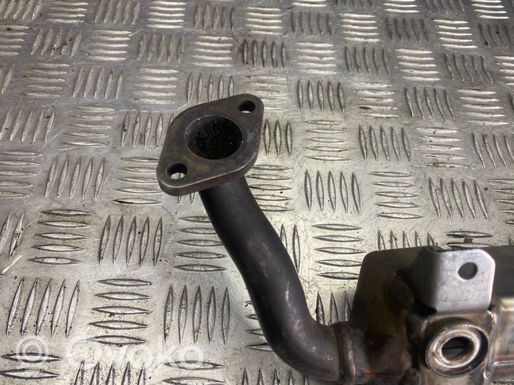 Toyota RAV 4 (XA30) EGR-venttiili/lauhdutin 2568026040