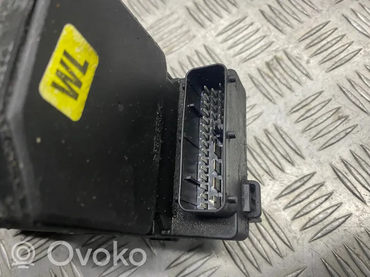 Opel Omega B2 ABS bloks 0273004676