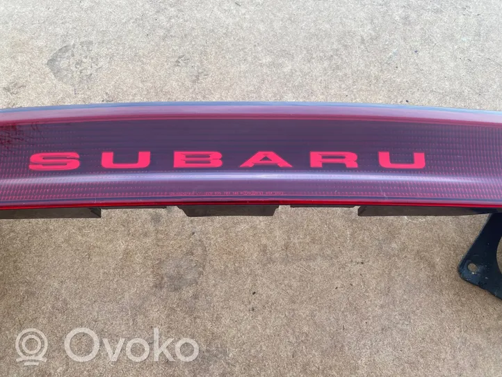 Subaru Legacy Takaluukun takavalot 2ZR935703