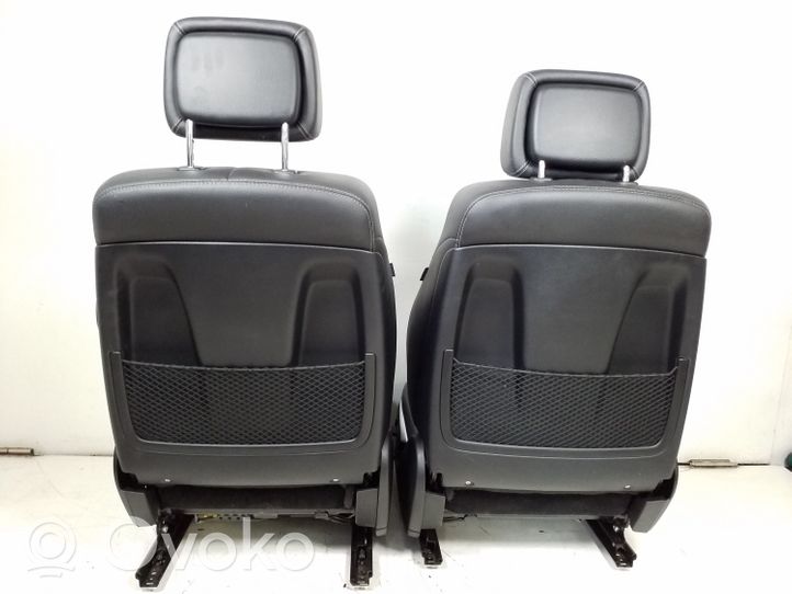 Mercedes-Benz R W251 Seat and door cards trim set 