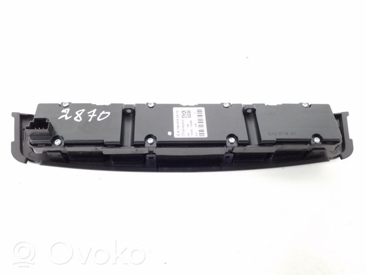 Mercedes-Benz GL X166 Interruptor/palanca de limpiador de luz de giro A1668702410