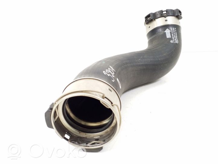 Mercedes-Benz SLK R172 Tube d'admission de tuyau de refroidisseur intermédiaire A1725280482