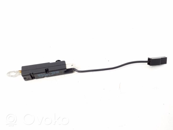 Mercedes-Benz SLK R172 Antenne GPS A1668201489