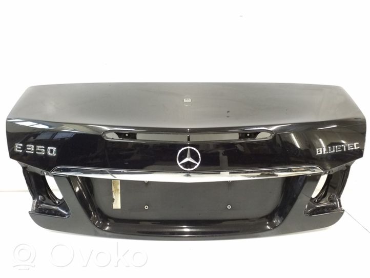 Mercedes-Benz E C207 W207 Tylna klapa bagażnika A2077501475