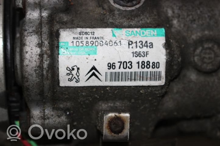Citroen C3 Kompresor / Sprężarka klimatyzacji A/C 9670318880